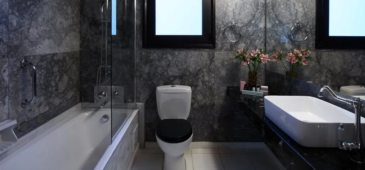 Bathroom view of Brown Acropol, a member of Brown Hotels